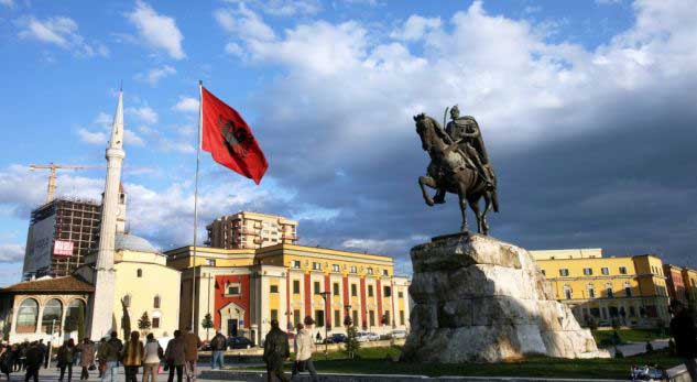 Skanderbeg Square