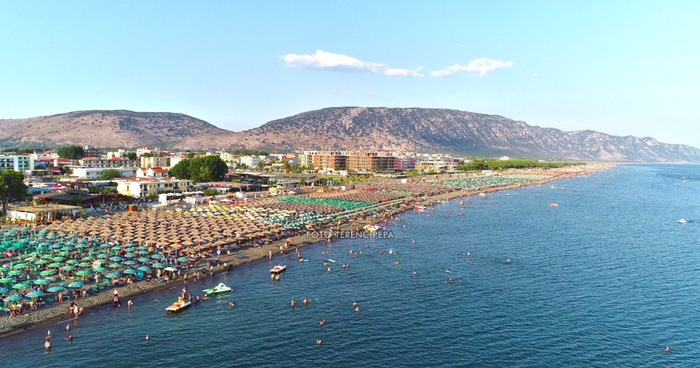 Velipoje Beach