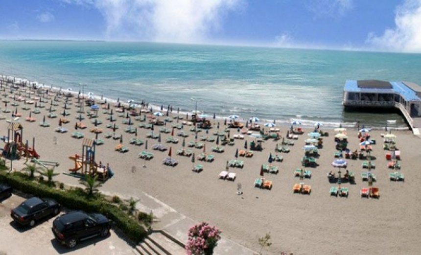 Velipoje Beach